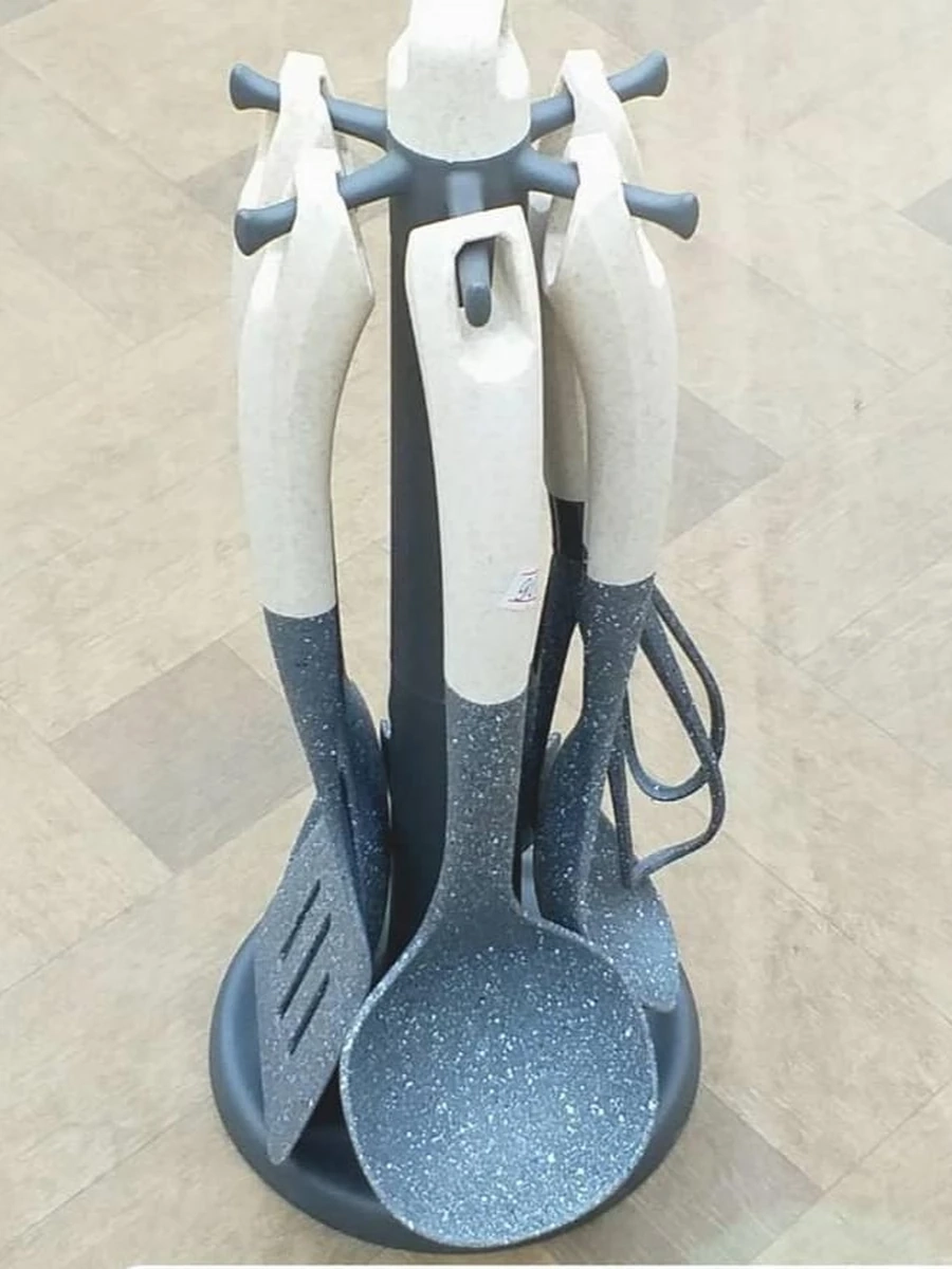 Набор поварёшек фирмы "Гм"