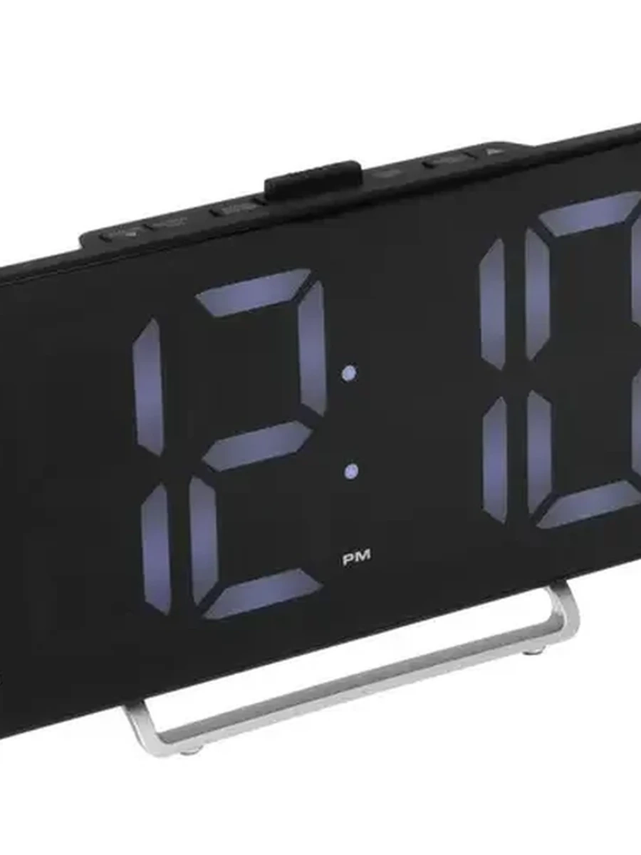 Радиобудильник Soundmax SM-1561U(черный с белым)