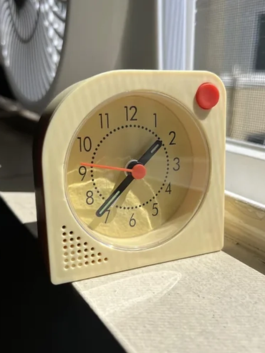 Будильник, бледно-желтый, 8x8 см  ТЬИНГА