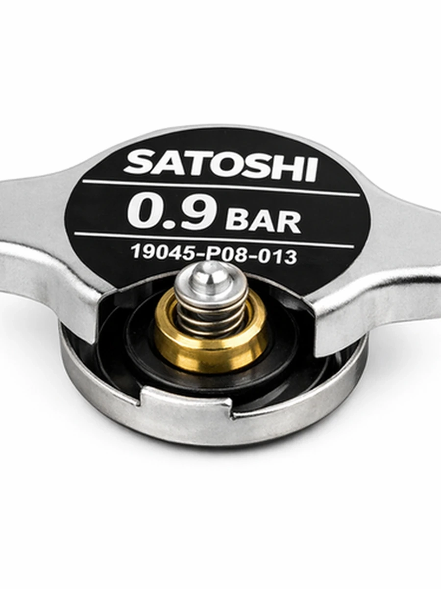 Крышка радиатора SATOSHI 0.9 BAR (19045-P08-013) предназначена для поддержания стабильного давления в системе охлаждения автомобиля.