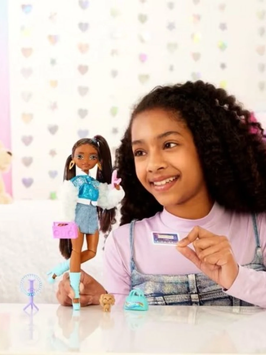 Кукла Barbie Бруклин Dream Besties HYC22
