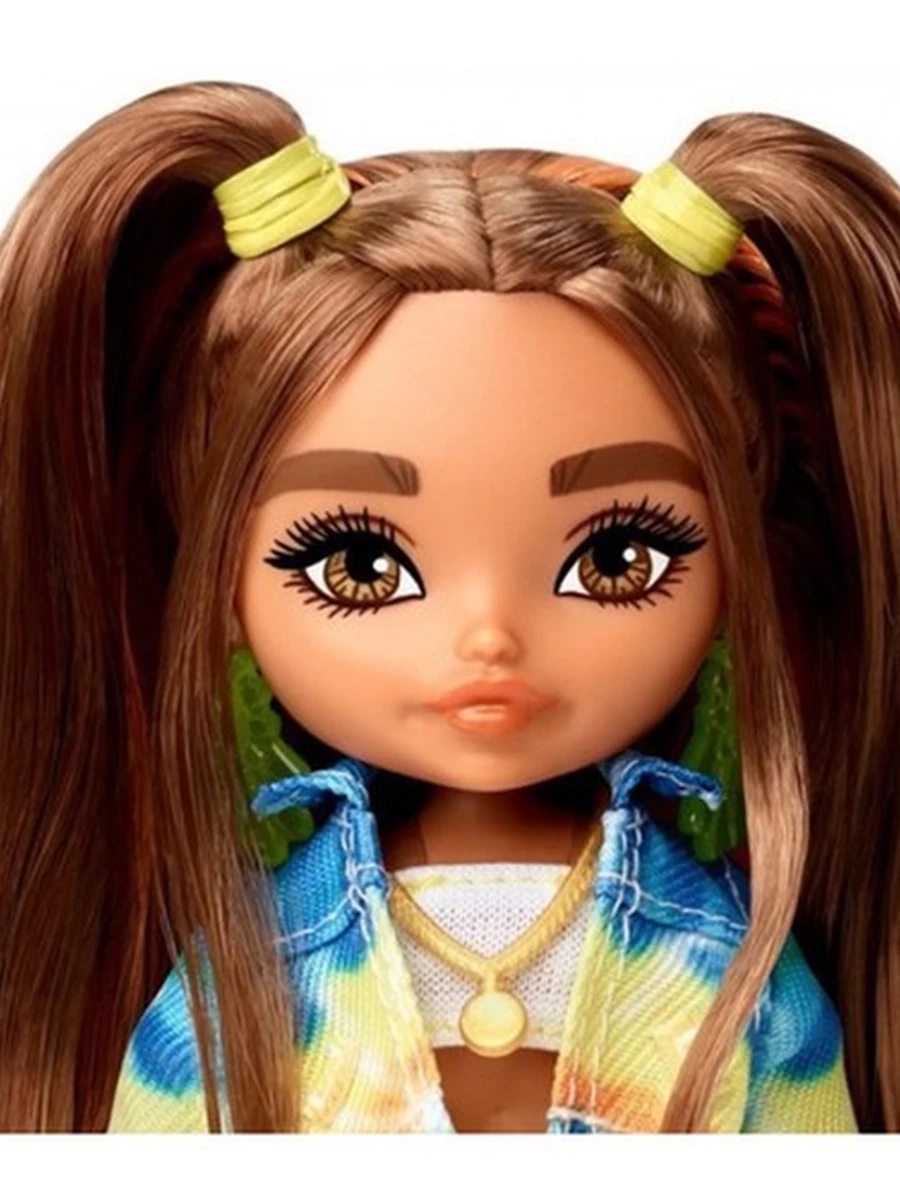 Кукла Barbie & Ken  Extra Minis Летняя Леди HHF81